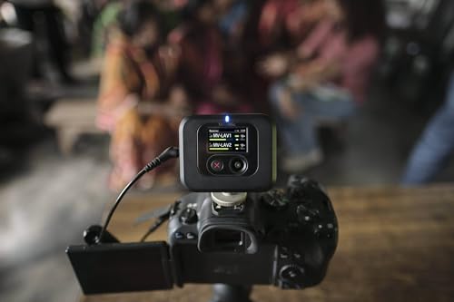 Shure MoveMic Receiver - Cold Shoe Mountable Camera Receiver for MoveMic Lavalier Microphones, Compatible with Most DSLR Cameras and Computers, for Mobile Content Creators (MV-R-Z7) - style: Receiver Only