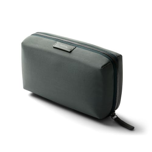 Bellroy Tech Kit (Tech Accessories Organizer Pouch, Zipper Closure Design, Stores Power Bank, Phone Charger, Cables & More, Internal) - color: Everglade