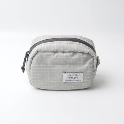 Small camera bag, utility bag, makeup bag, made of nylon, waterproof, shockproof (Gery) - color: gery