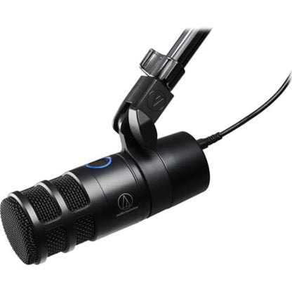 Audio-Technica AT2040USB Hypercardioid Dynamic USB Podcast Microphone Bundled with Pop Filter + Boom Arm + Cleaning Cloth (4 Items) - style: w/ Microphone Arm