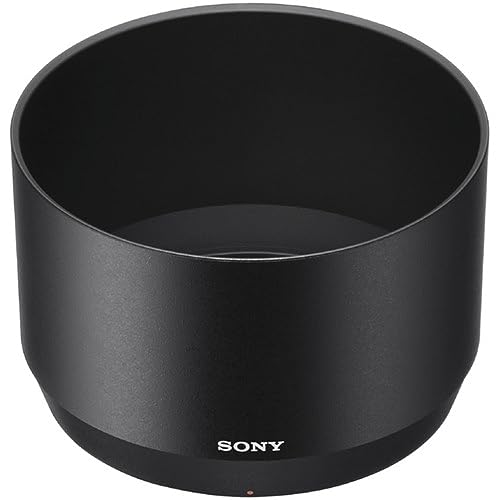Sony FE 70-300mm f/4.5-5.6 G OSS Lens Bundled with 72mm UV Filter + 5-Piece Camera Cleaning Kit + Cleaning Lens Pen + Lens Cap Keeper + Microfiber Cleaning Cloth (6 Items) - size: Lens + Starter Kit