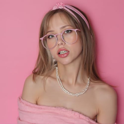 Kate Seamless Paper Backdrop for Photography Solid Pink Backdrop Paper (106.8''x32.8' Baby Pink) - color: Baby Pink, size: 106.8''x32.8'