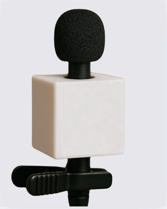 Blank Mini Microphone Flag Cube Customizable Mic Flag for Handheld Interview Microphones, Durable Plastic Square Mic Flag for News, Podcast, Broadcasting & Branding (White) - color: White