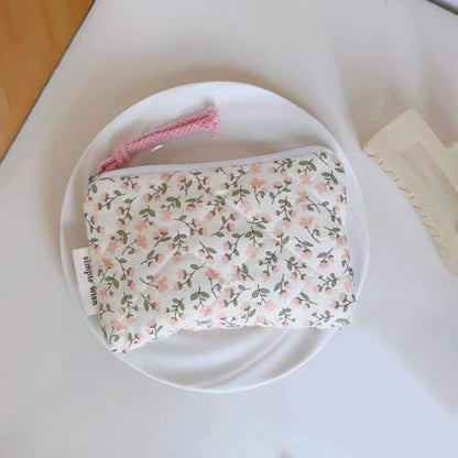 Cotton Quilted Floral Coin Purse Digital Camera Pouch with Cute Prints Zipper for Women Girls (PEACH DISTY) - color: PEACH DISTY
