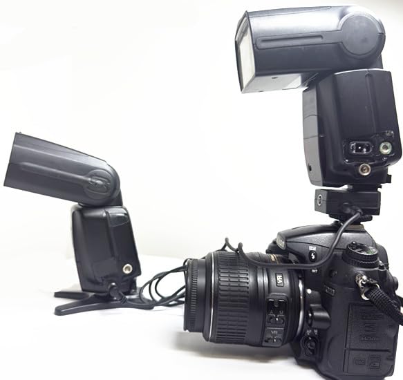 Hot Shoe Cameras Accessories Expansion Adapter for Canon and Flashguns in Top-Mounted Equipped with 3 Additional Pc Sync Terminals Supporting Multi-Flash Synchronize(Dy-T3C-01,1 Unit+1 Pc Sync Cable)