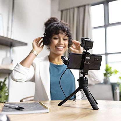 RØDE Vlogger Kit Complete Mobile Filmmaking with High-quality Microphone, Tripod, LED Light and Accessories for Content Creation (USB-C Edition for Smartphones with USB-C Connector)