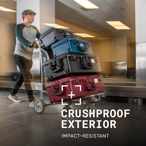 Pelican Air 1615 Travel Case - Suitcase Luggage (Red) - color: Red, size: 1615 Travel Case