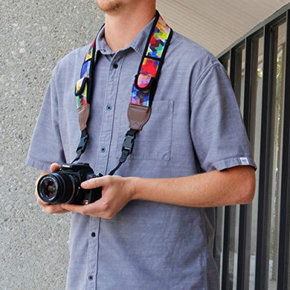 USA Gear TrueSHOT Camera Strap Neoprene Camera Straps - Padded Neck Strap, Pockets, and Quick Release Buckles - Compatible with Canon, Nikon, Sony and More DSLR and Mirrorless Cameras (Geometric) - color: Geometric