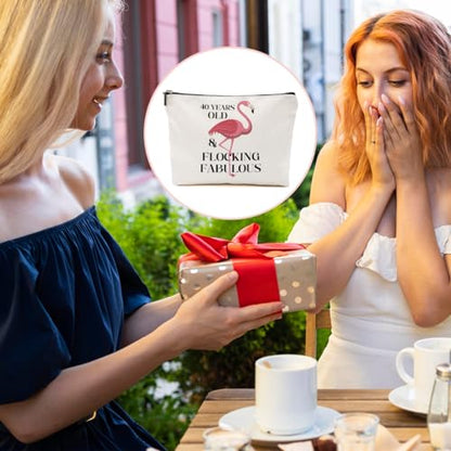 40th Birthday Gifts Women, 40th Birthday Gift Ideas, Flamingo Gifts Funny Makeup Bag, 40 Year Old Birthday Gifts for Women Mom Aunt, Turning 40 Cosmetic Bag, Flamingo Lover Gifts Toiletry Bag - color: 40 Years Old