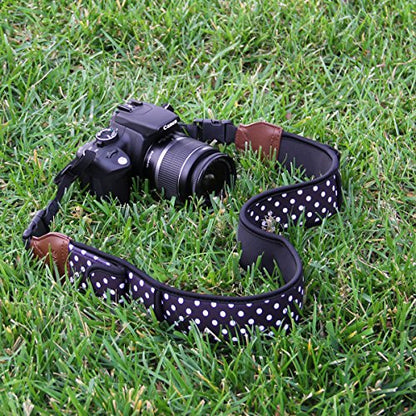 USA Gear TrueSHOT Camera Strap Neoprene Camera Straps - Padded Neck Strap, Pockets, and Quick Release Buckles - Compatible with Canon, Nikon, Sony and More DSLR and Mirrorless Cameras (Polka Dot) - color: Polka Dot